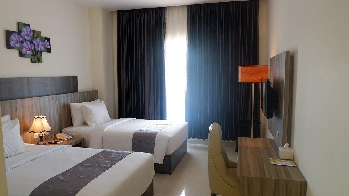 Vega Prime Hotel & Convention Sorong Extérieur photo