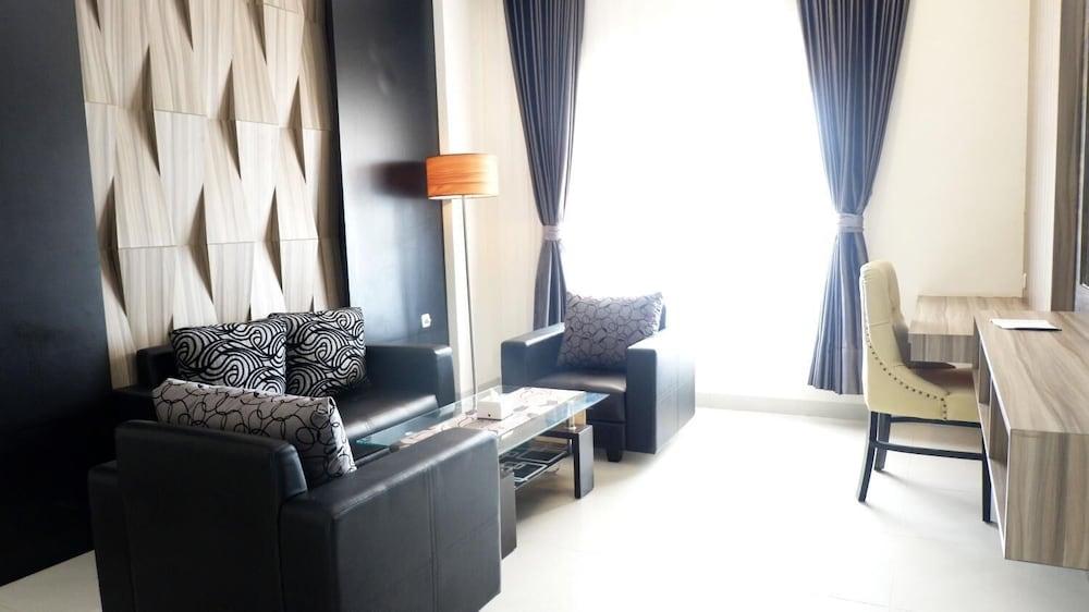 Vega Prime Hotel & Convention Sorong Extérieur photo