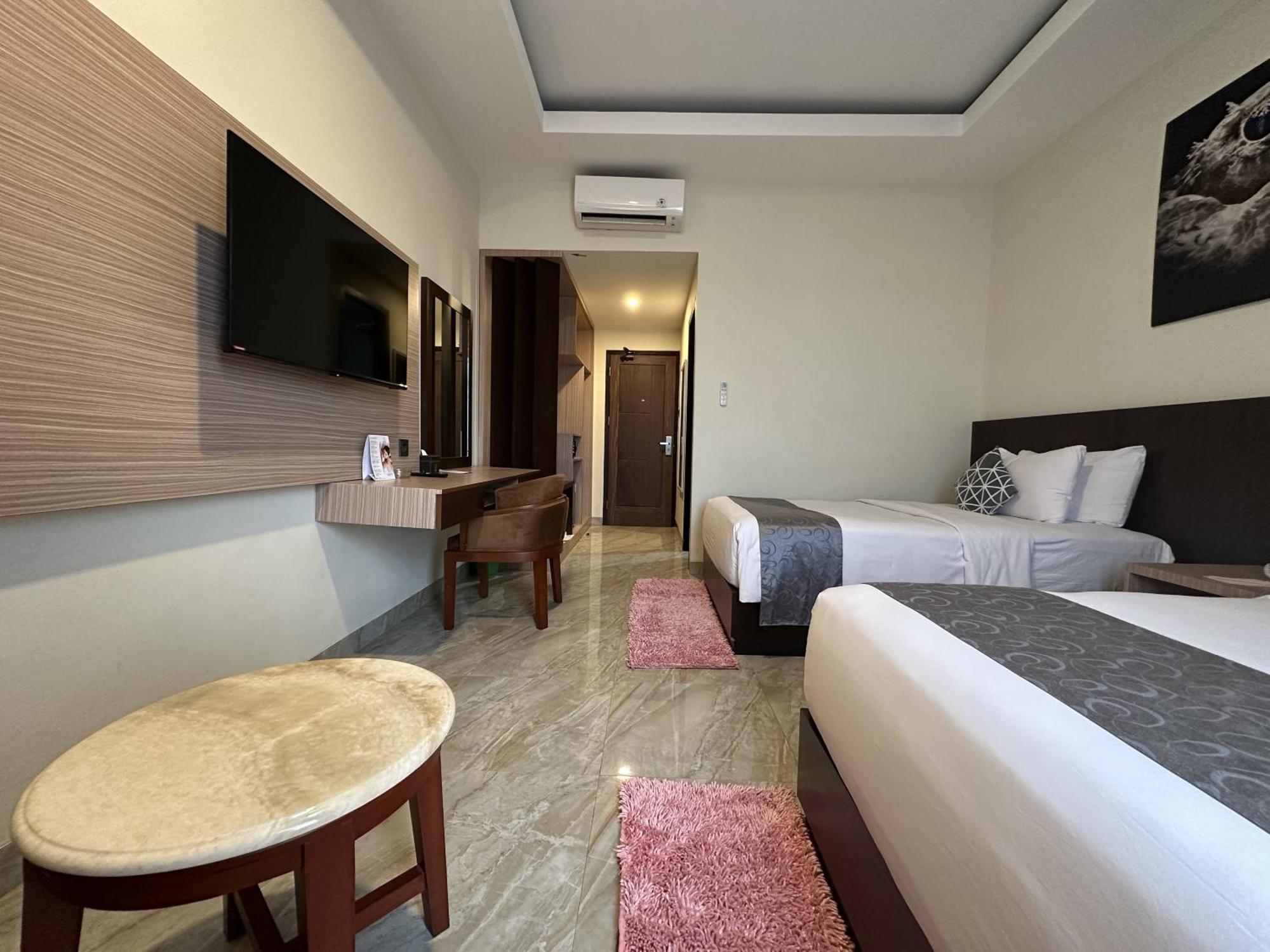 Vega Prime Hotel & Convention Sorong Chambre photo